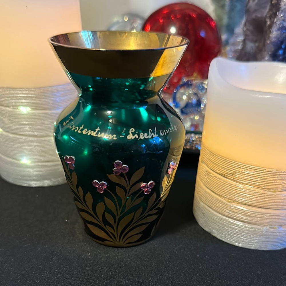 WIITIG Hadamar Stamp. Czech German Green and Gold Vase Pink Rhinestones